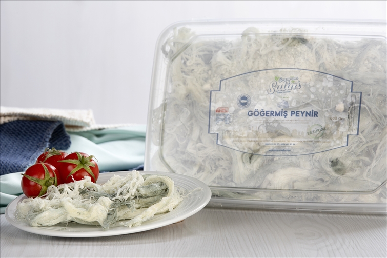 Erzurum Yöresel Göğermiş Peynir  (1kg)